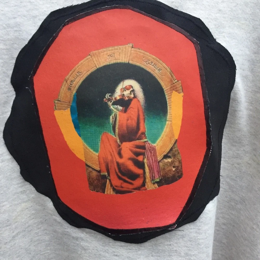 Grateful Dead Patch Upcycled 1990 Sweatshirt - Picture 3 of 10